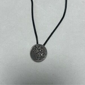925 Silver Floral Pendant Necklace
